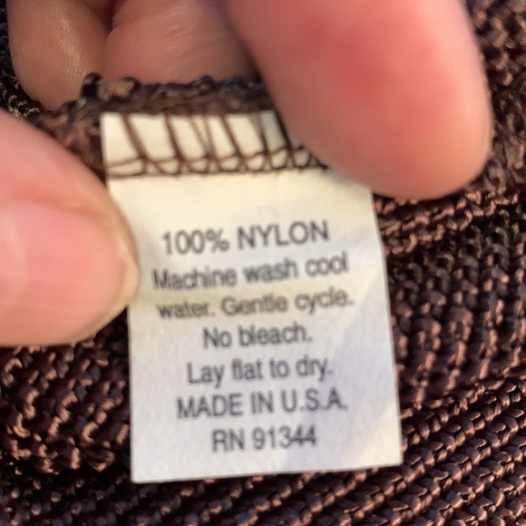 Casual Studio Brown nylon mesh like 3/4 sleeve Top, size Medium, good condition - Picture 6 of 6